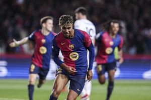 开云体育平台-黄健翔：什么是球王？亚马尔就是呼之欲出的球王，踢球太高级了